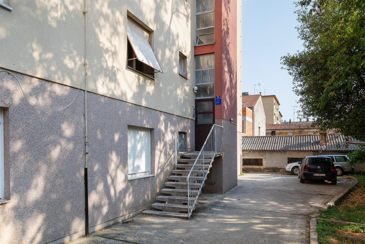 Apartment Kim Pula Exterior photo